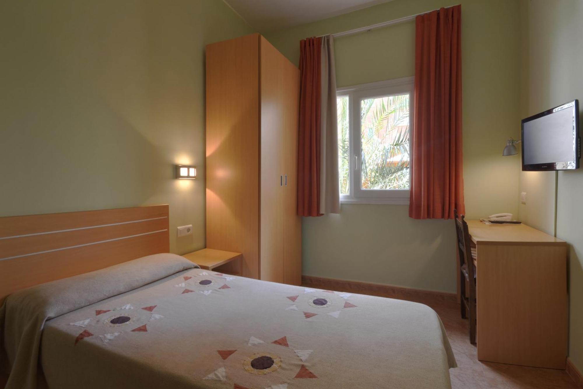 Hotel El Cami *